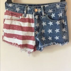 COPY - Bullhead shorts